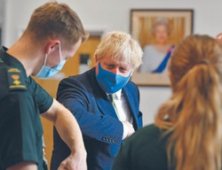 Johnson ogłasza natychmiastowy nowy lockdown na Wyspach