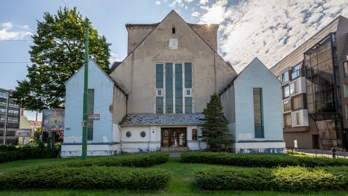 Opuszczona synagoga w Poznaniu przy ulicy Wronieckiej