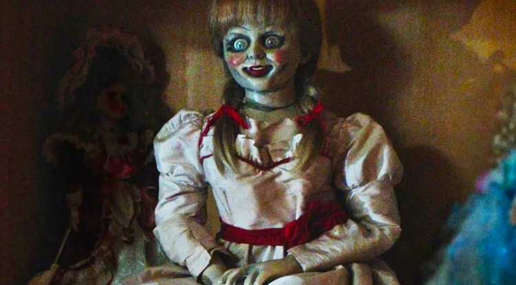 Chucky után Annabelle hozza el a terrort a lelkünkbe.