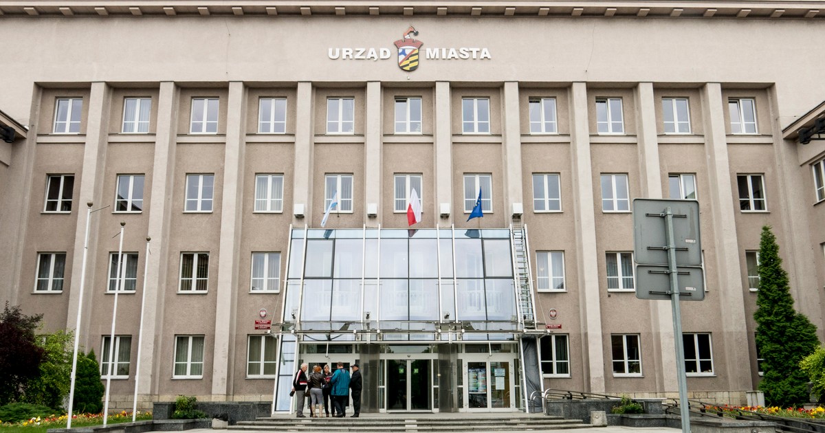 Pijany napastnik z nożem w Sosnowcu: co wywołała podwyżka czynszu?