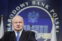 Glapiński: Staramy się ograniczyć społeczne i gospodarcze skutki zacieśnianie polityki pieniężnej