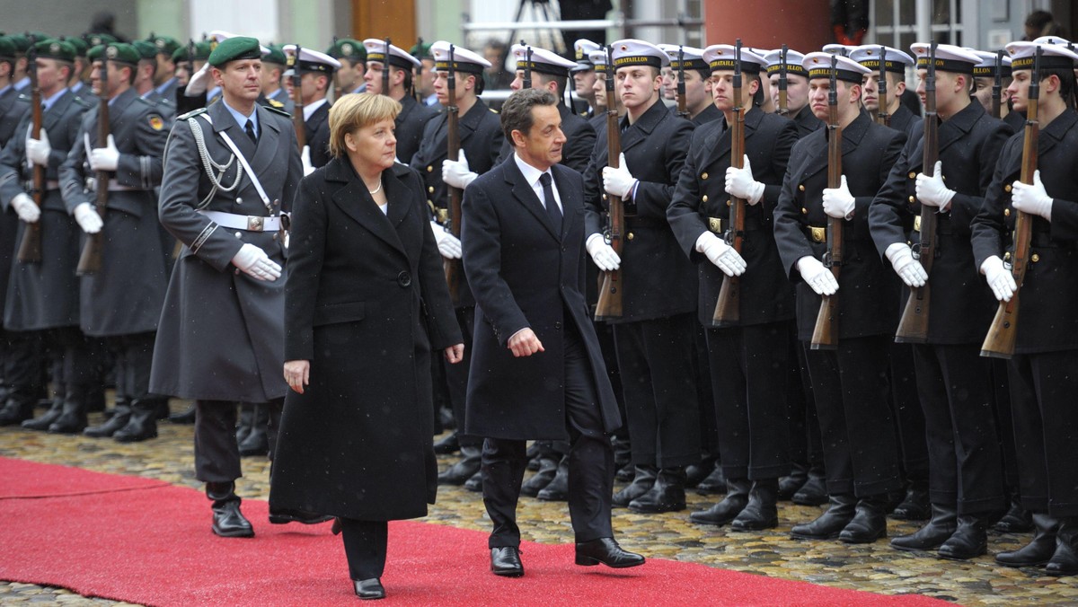 Po raz pierwszy od zakończenia drugiej wojny światowej niemiecki batalion został rozmieszczony na terytorium Francji. Ceremonia rozmieszczenia batalionu, należącego do wspólnej brygady Francji i Niemiec, odbyła się dzisiaj w Strasburgu.