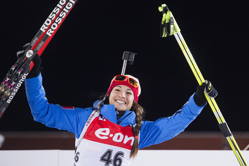Piękna biathlonistka podbiła serca fanów! GALERIA