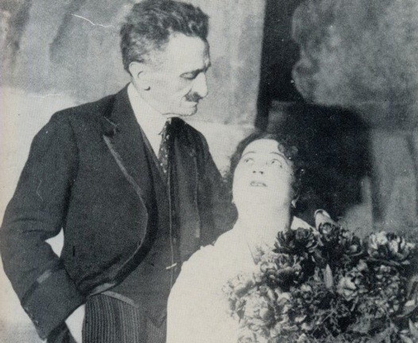 Branislav Nušić i glumica Žanka Stokić koja se proslavila igrajući Živku ministarku