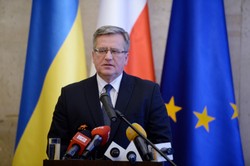 Pomnik smoleński stanie blisko Krakowskiego Przedmieścia? Prezydent: Lokalizacja jest godna