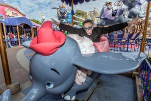 Tim Burton Visits Disneyland