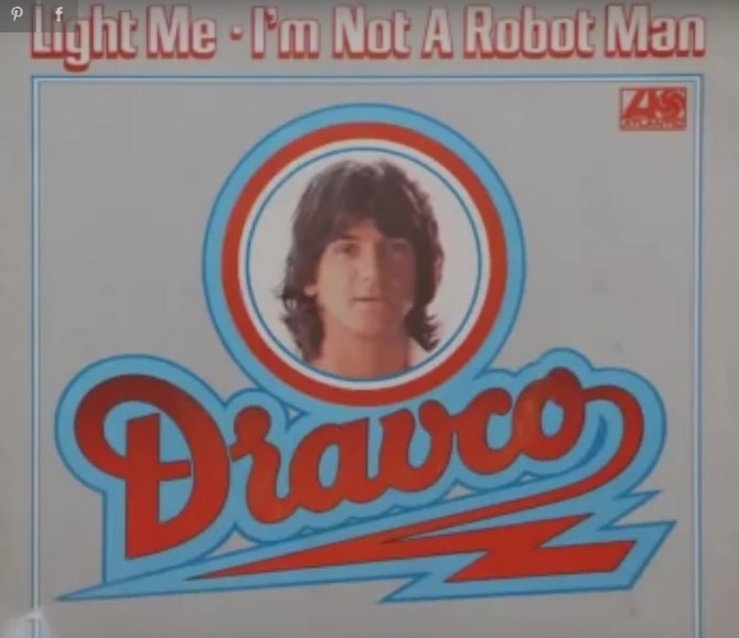 Zdravko Čolić kao Dravco