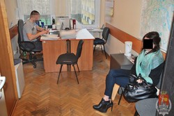 Izabella Ch., pijana wjechała do przejścia podziemnego, teraz kpi z sądu. Nie stawiła się na obserwację. WIDEO