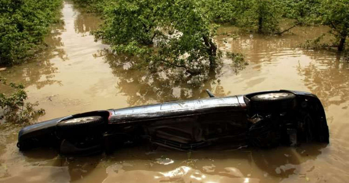 Jak poznać auto po powodzi!