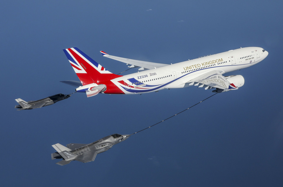 Samolot RAF Voyager, którym podróżował Boris Johnson, został poddany kosztownemu malowaniu