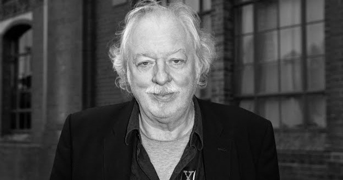 Súlyos betegség után meghalt a világhírű filmrendező