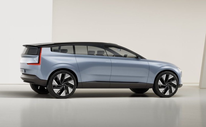 Volvo Concept Recharge