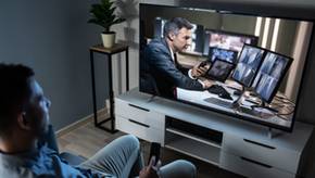 Beliebte QLED-Fernseher mit 75 Zoll im großen Vergleich