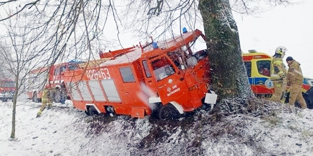 Skurpie. Wypadek wozu strażackiego. Na jaw wyszły szokujące okoliczności.