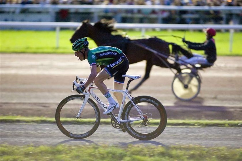 Thomas Voeckler przegrał wyścig z koniem