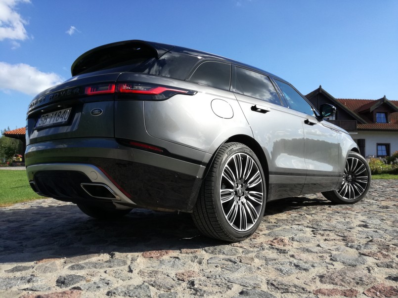 Range Rover Velar D300 HSE First Edition