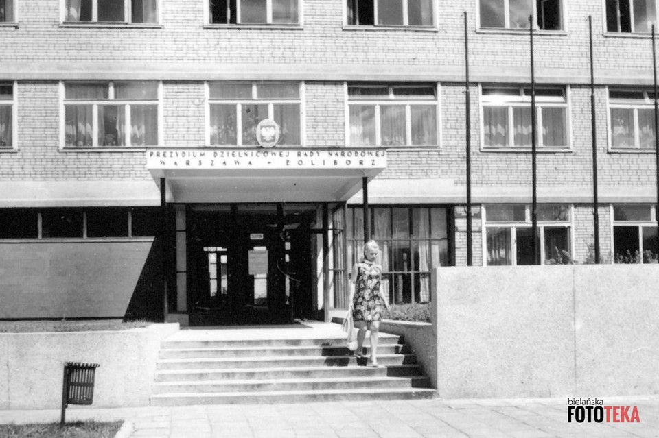 Budynek obecnego Urzędu Dzielnicy Żoliborz
