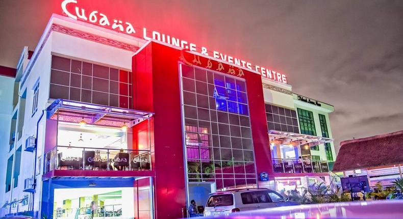 Cubana Lounge Port Harcourt at night {hotelsng}