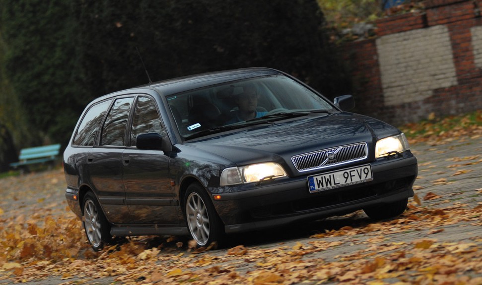 Używane Volvo S40/V40: Wydawać Na Paliwo Czy Na Naprawy?