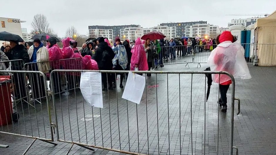 Kolejka przed Tauron Areną