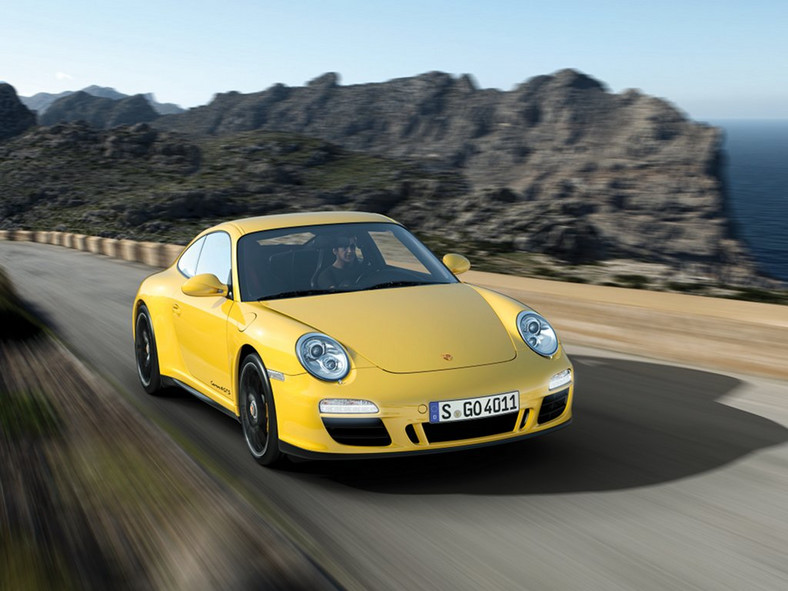 Porsche Carrera 4 GTS – Od przybytku głowa nie boli?