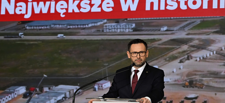 "Symbol rządów PiS". Niemiecka prasa pisze o "upadku Daniela Obajtka"