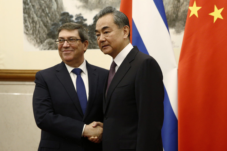 Kubański minister spraw zagranicznych Bruno Rodriguez i chiński minister spraw zagranicznych Wang Yi  w Pekinie, 2019 r.