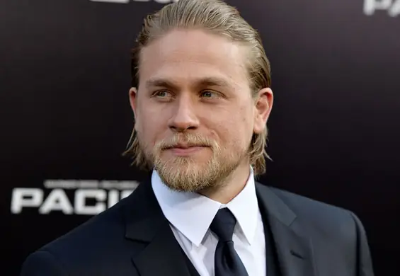 Charlie Hunnam niewystarczająco seksowny do roli Christiana Greya? Sprawdzamy!