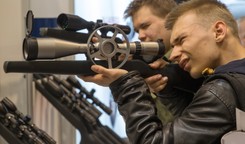 Sposób na dużego zwierza. Tym strzelają polscy myśliwi