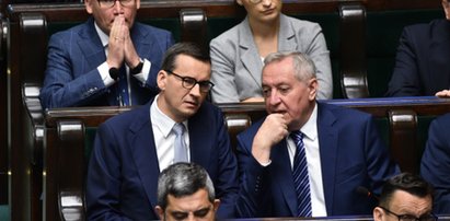 Co za pomyłka Morawieckiego w Sejmie! I to w tak ważnej sprawie. Musiał się tłumaczyć