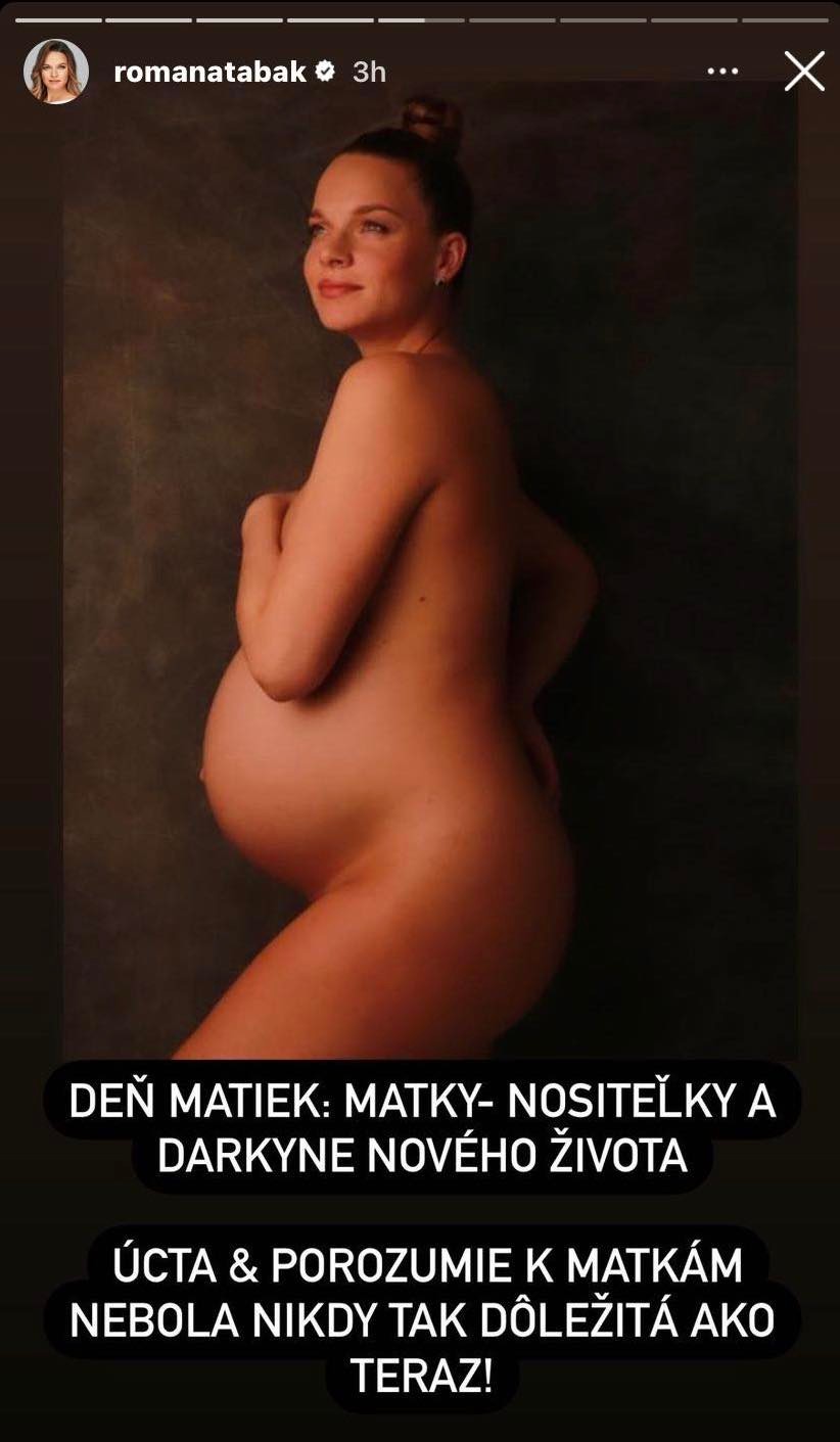 Romana Tabák zverejnila foto s tehotenským bruškom.