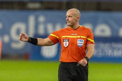 Szymon Marciniak przeprasza i pokornie prosi o możliwość zadośćuczynienia