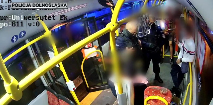 Interwencja z hulajnogą w Jeleniej Górze. Dlaczego policjanci nie użyli alkomatu i narkotestu?