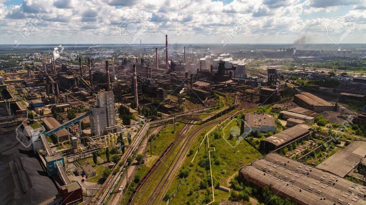 Ukraińskie drony uderzyły w dużą rosyjską fabrykę stali