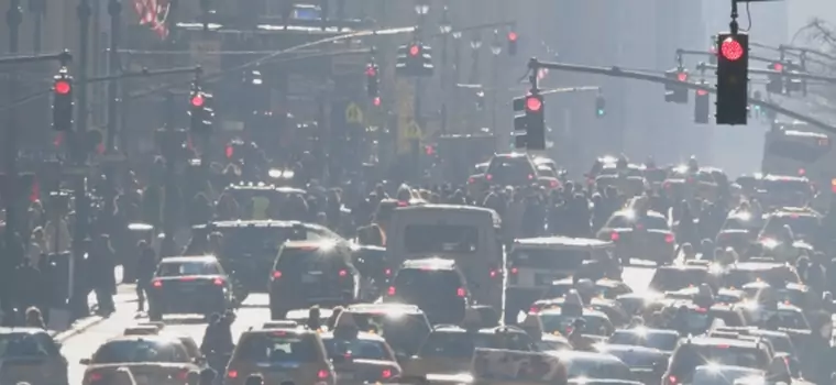 Wróci smog – znikną auta? Wracają pomysły na ograniczenie ruchu w miastach