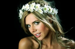 Już mi niosą suknię z welonem...