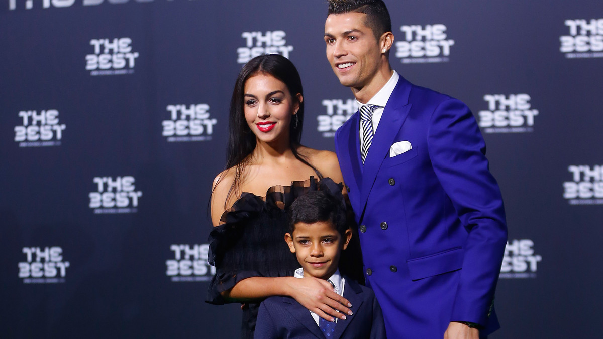 Cristiano Ronaldo pokazał synka. Ależ uroczy!