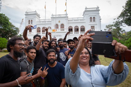 Sri Lanka bankrutuje. Tłumaczymy, skąd wziął się kryzys na wyspie i rozmawiamy z mieszkającą tam Polką