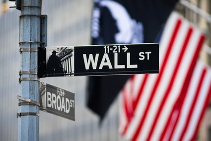 Mocne spadki na Wall Street. Napięcie na linii USA - Chiny