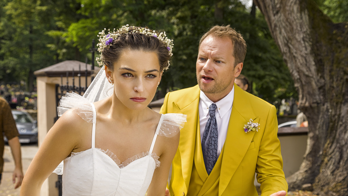 Komedie romantyczne od lat cieszą się w naszym kraju szaloną popularnością. Tytuły takie jak "Nigdy w życiu", "Ja wam pokażę" czy "Tylko mnie kochaj" przetarły szlaki dla renesansu tego gatunku w polskich kinach. Obecnie rekordy popularności bije choćby seria "Planeta singli". 