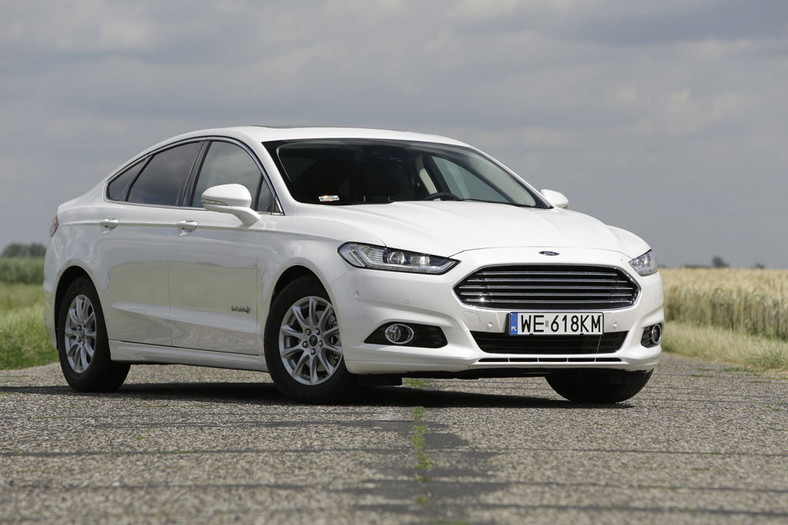 Modny i ekonomiczny - Ford Mondeo 2.0 Hybrid