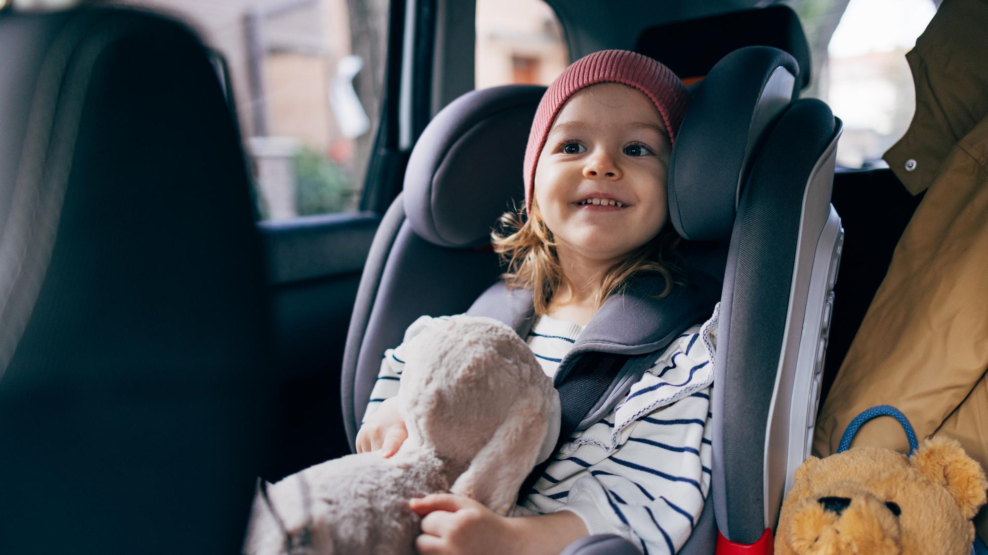 Viete, kde je najbezpečnejšie umiestniť dieťa do auta?