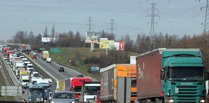 Paraliż obwodnicy Trójmiasta po zderzeniu siedmiu aut