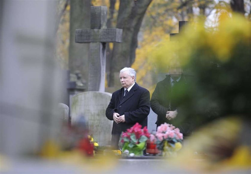 Marta i Jarosław Kaczyńscy. Nie pogodzili się przy grobie. Marta Kaczyńska nie pogodziła się z Jarosławem Kaczyńskim