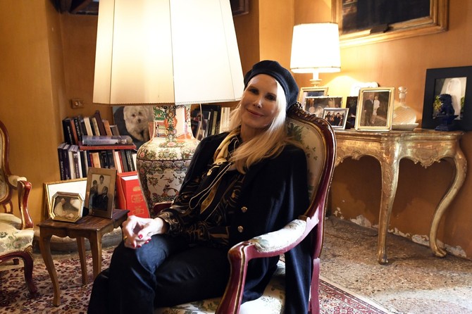 Rita Ludovisi u vili Ludovisi 