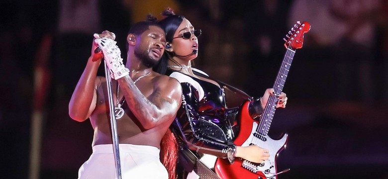 Usher zaczarował stadion podczas Super Bowl 2024. Na scenie zabłysła też Alicia Keys [FOTO]