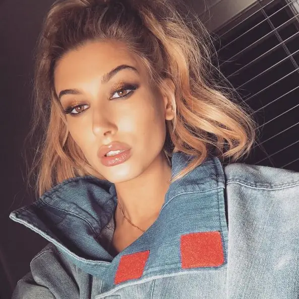 Instagram/ haileybaldwin