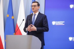 Premier chwali się zmianami w aplikacji mObywatel. Wbił szpilę Platformie