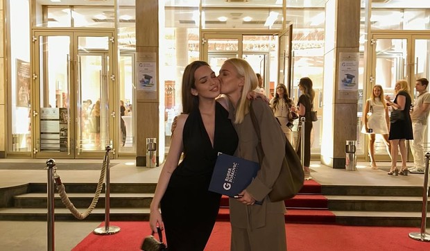 Hana čestitala rođendan Nataši Bekvalac