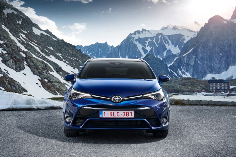 Używane: Toyota Avensis III (2009 - 2018) - opinie i typowe usterki